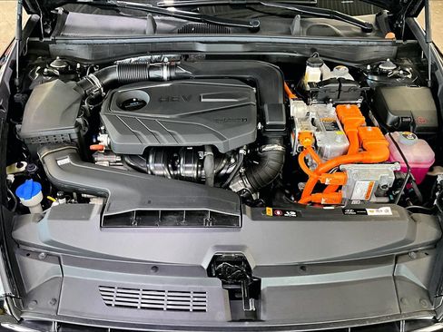 Used 2023 Hyundai Sonata Limited FWD image 9