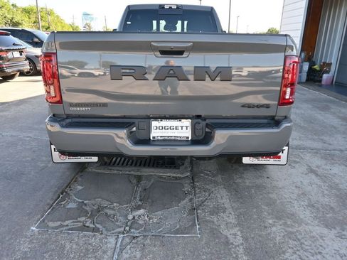 New 2026 RAM 3500 Laramie AWD/4WD image 20