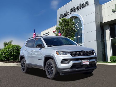 New 2026 Jeep Compass Latitude image 30
