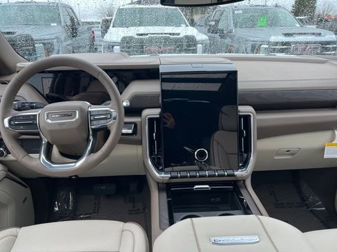 New 2026 GMC Yukon XL Denali w/ Sun & Power Step Package image 9