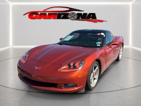 Used 2005 Chevrolet Corvette Coupe w/ Preferred Equipment Group RWD image 11