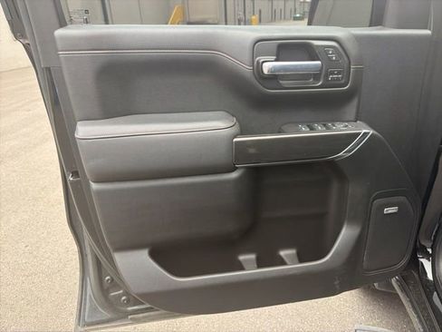 Used 2021 GMC Sierra 1500 AT4 w/ AT4 Value Package image 8