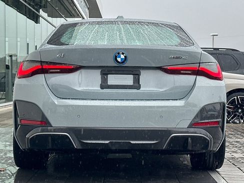 Used 2023 BMW i4 eDrive40 w/ M Sport Package image 4