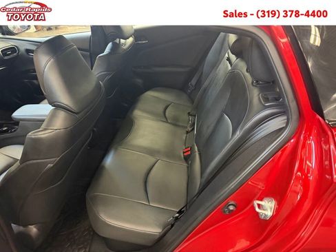 Certified 2018 Toyota Prius Four Touring image 11