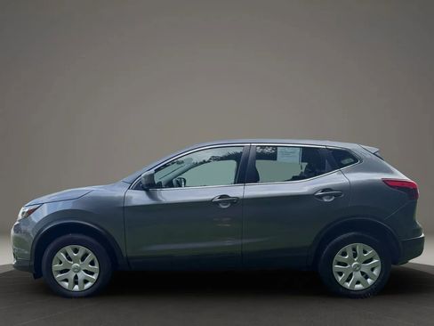 Used 2018 Nissan Rogue Sport S AWD/4WD image 2