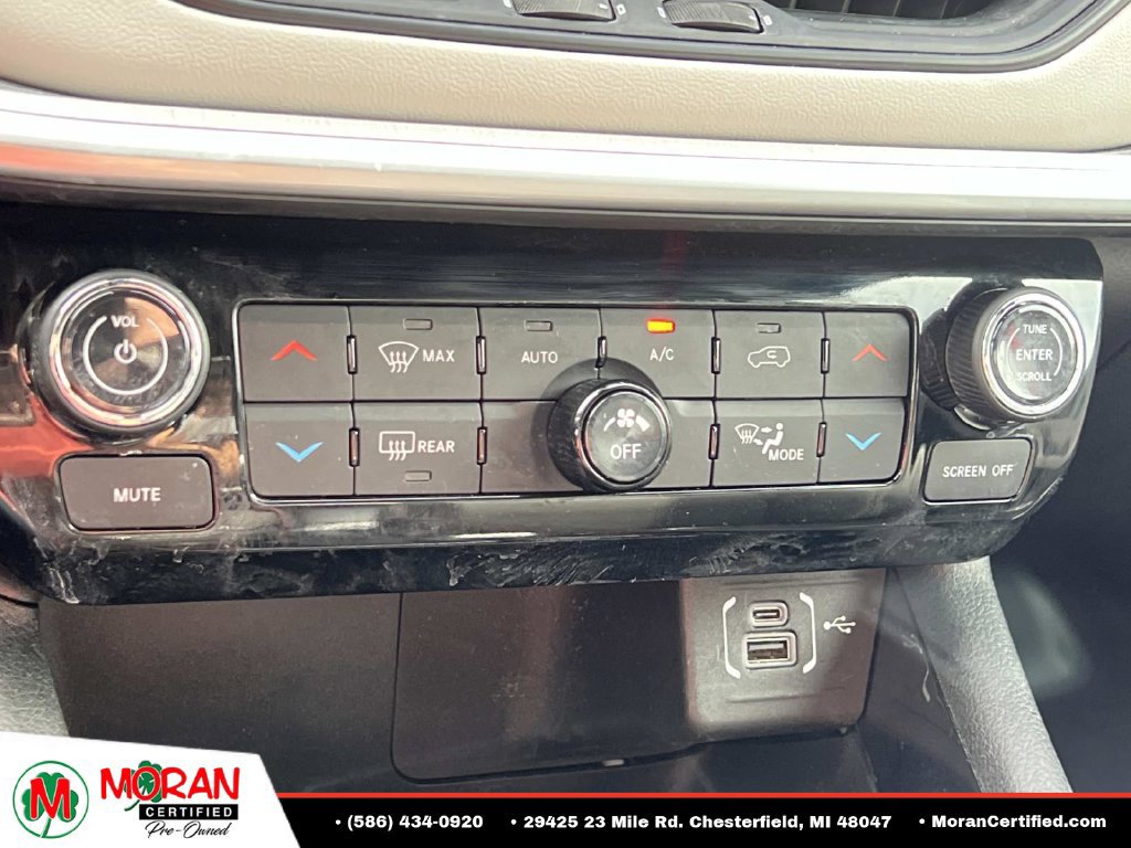 Used 2025 Jeep Compass Limited AWD/4WD image 22