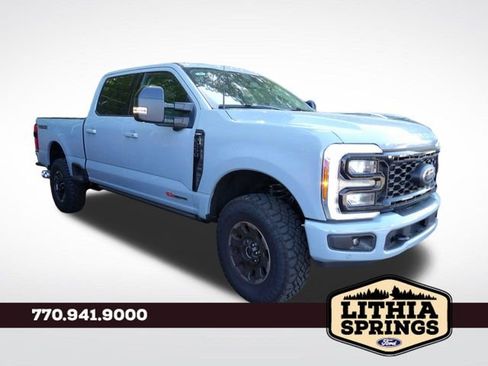 Used 2025 Ford F250 Lariat w/ Lariat Ultimate Package image 1