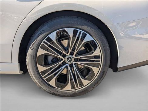 Used 2026 Mercedes-Benz E 350 Sedan image 9
