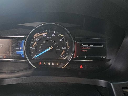 Used 2017 Ford Explorer XLT w/ Equipment Group 202A FWD image 16