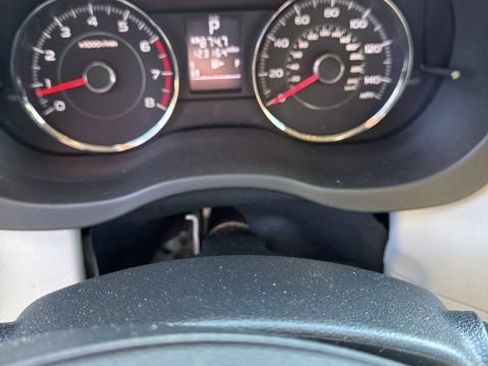 Used 2014 Subaru Forester 2.5i Touring image 2