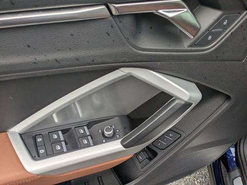 Used 2022 Audi Q3 2.0T Premium image 10