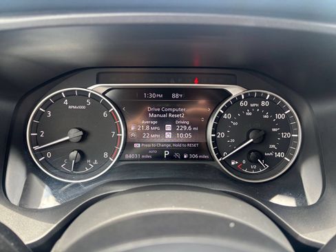 Used 2024 Nissan Rogue SV AWD/4WD image 42