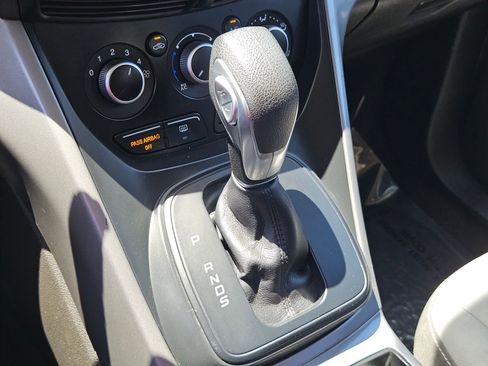 Used 2016 Ford Escape SE FWD image 17