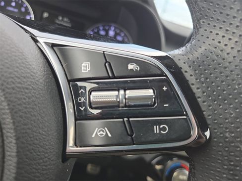 Certified 2023 Kia Forte GT-Line image 31