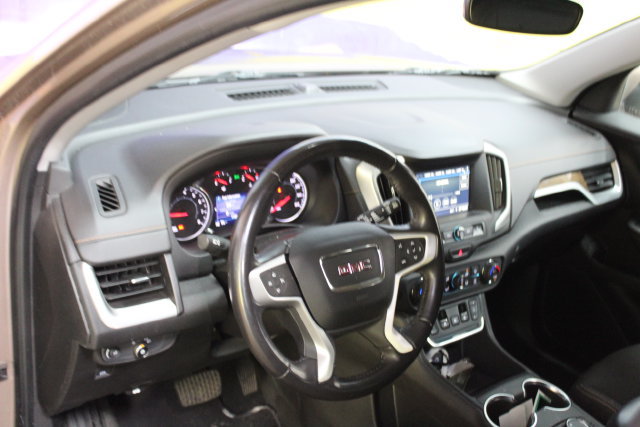 Used 2019 GMC Terrain SLE FWD image 14