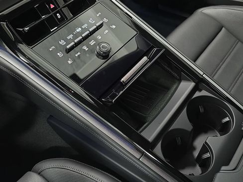 New 2026 Porsche Panamera 4 E-Hybrid AWD/4WD image 20