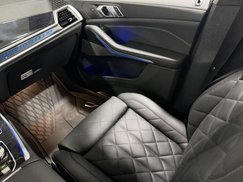 New 2026 BMW X7 xDrive40i w/ M Sport Package image 19