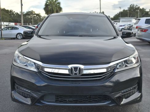 Used 2017 Honda Accord EX-L image 4