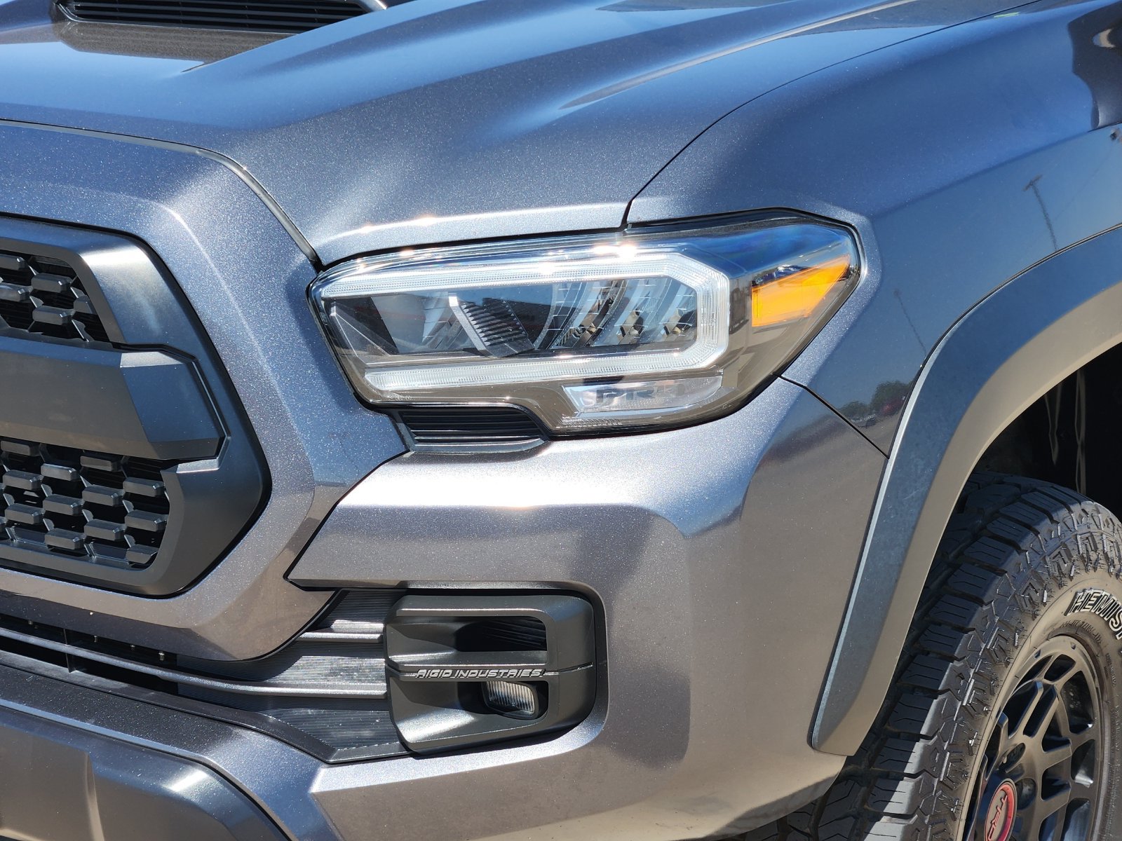 Used 2023 Toyota Tacoma TRD Pro AWD/4WD image 11