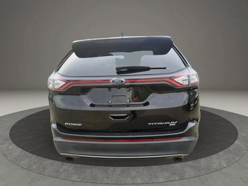 Used 2018 Ford Edge Titanium w/ Equipment Group 301A AWD/4WD image 6