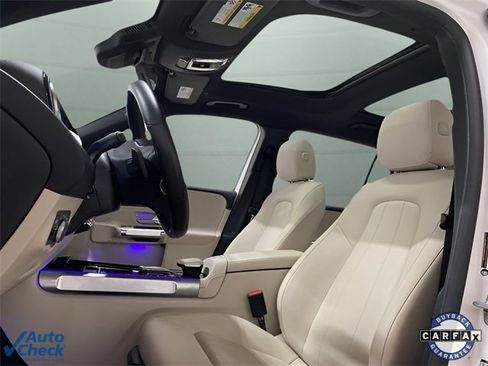 Used 2023 Mercedes-Benz EQB 300 4MATIC w/ Pinnacle Package image 21