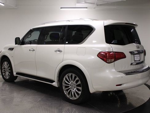 Used 2016 INFINITI QX80 4WD w/ 22" Wheel Package image 3