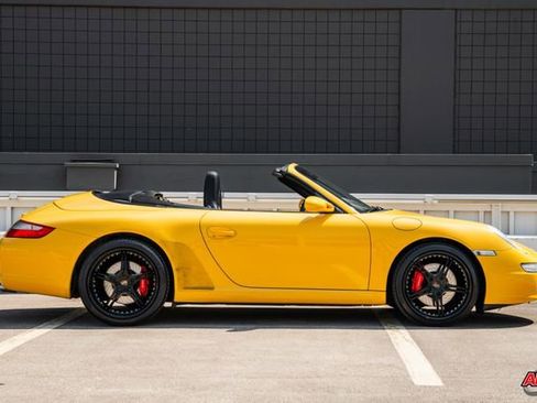 Used 2006 Porsche 911 Carrera S image 38