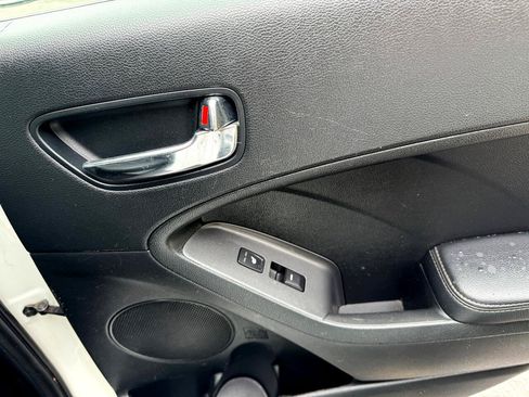 Used 2016 Kia Forte EX w/ EX Premium Package FWD image 37