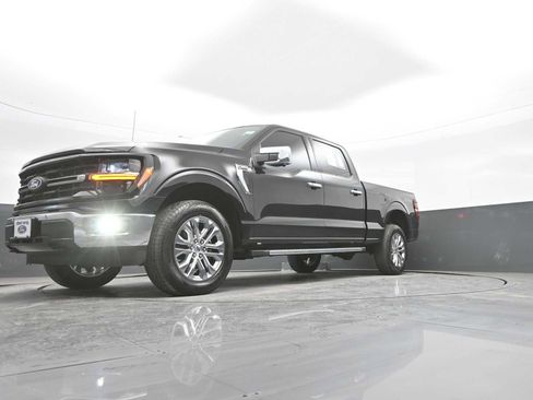 Used 2025 Ford F150 XLT w/ Equipment Group 302A MID image 39