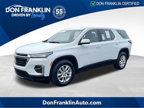 Used 2023 Chevrolet Traverse LS w/ Safety Package AWD/4WD image 1