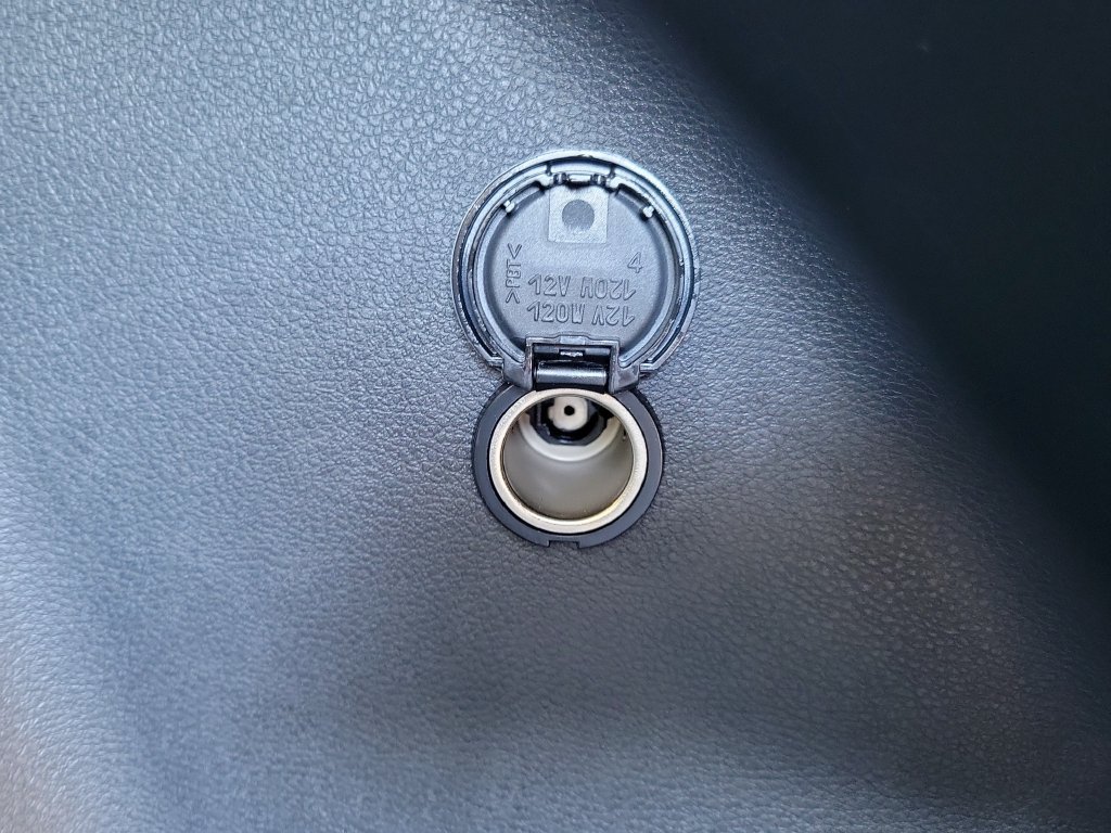 Used 2025 Nissan Murano SV FWD image 10
