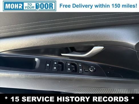 Used 2021 Hyundai Elantra SEL image 11