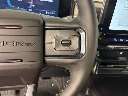 New 2026 GMC Hummer EV 4x4 Crew Cab image 35