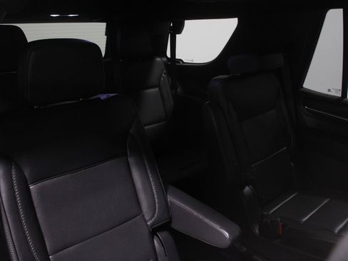 Used 2022 GMC Yukon Denali AWD/4WD image 11