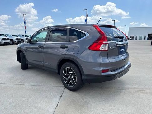 Used 2016 Honda CR-V SE image 3