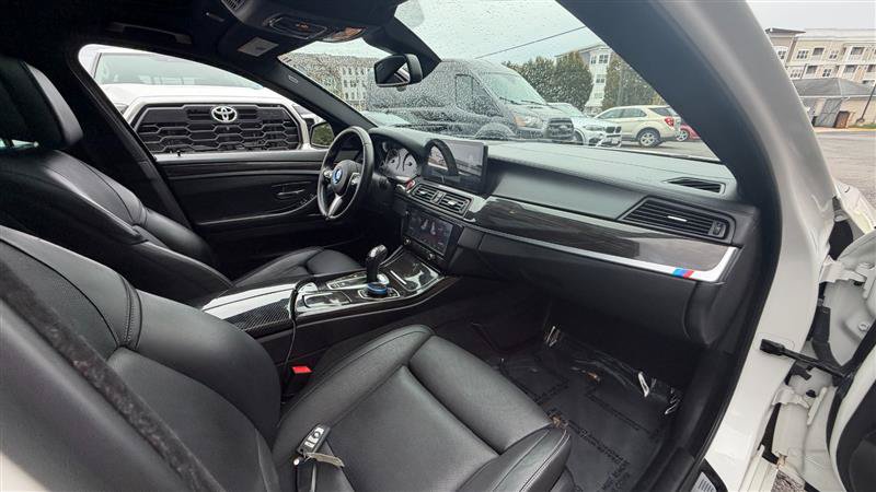 Used 2016 BMW 550i Sedan RWD image 8