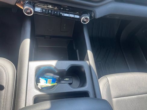 Used 2024 Chevrolet Silverado EV W/T AWD/4WD image 21