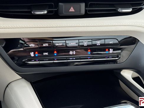 Certified 2023 Buick Envision Avenir image 24