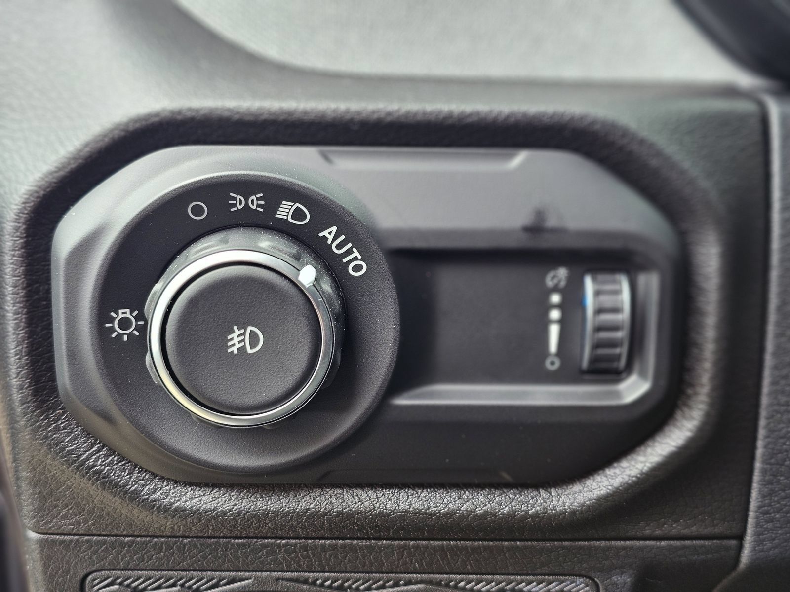 New 2026 Jeep Wrangler Unlimited Sport AWD/4WD image 19