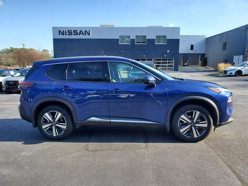 Certified 2023 Nissan Rogue SL w/ SL Premium Package image 2