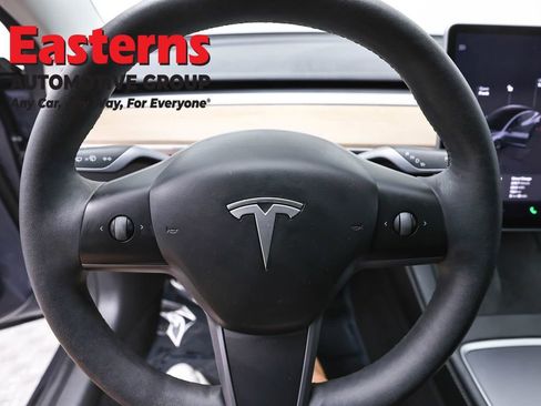 Used 2023 Tesla Model 3 Standard Range RWD image 10