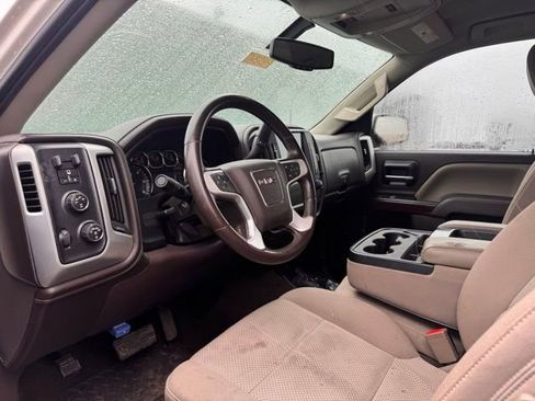 Used 2014 GMC Sierra 1500 SLE image 4
