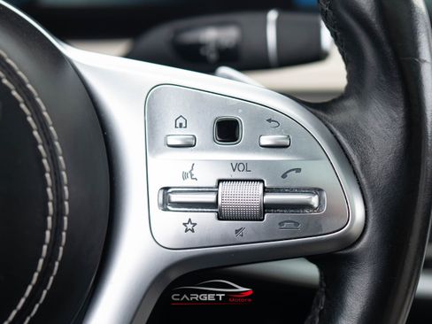 Used 2018 Mercedes-Benz S 560 Sedan image 25