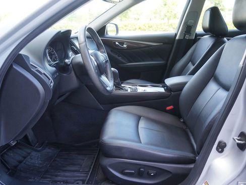 Used 2019 INFINITI Q50 Luxe w/ Essential Package (3.0T Luxe) image 24