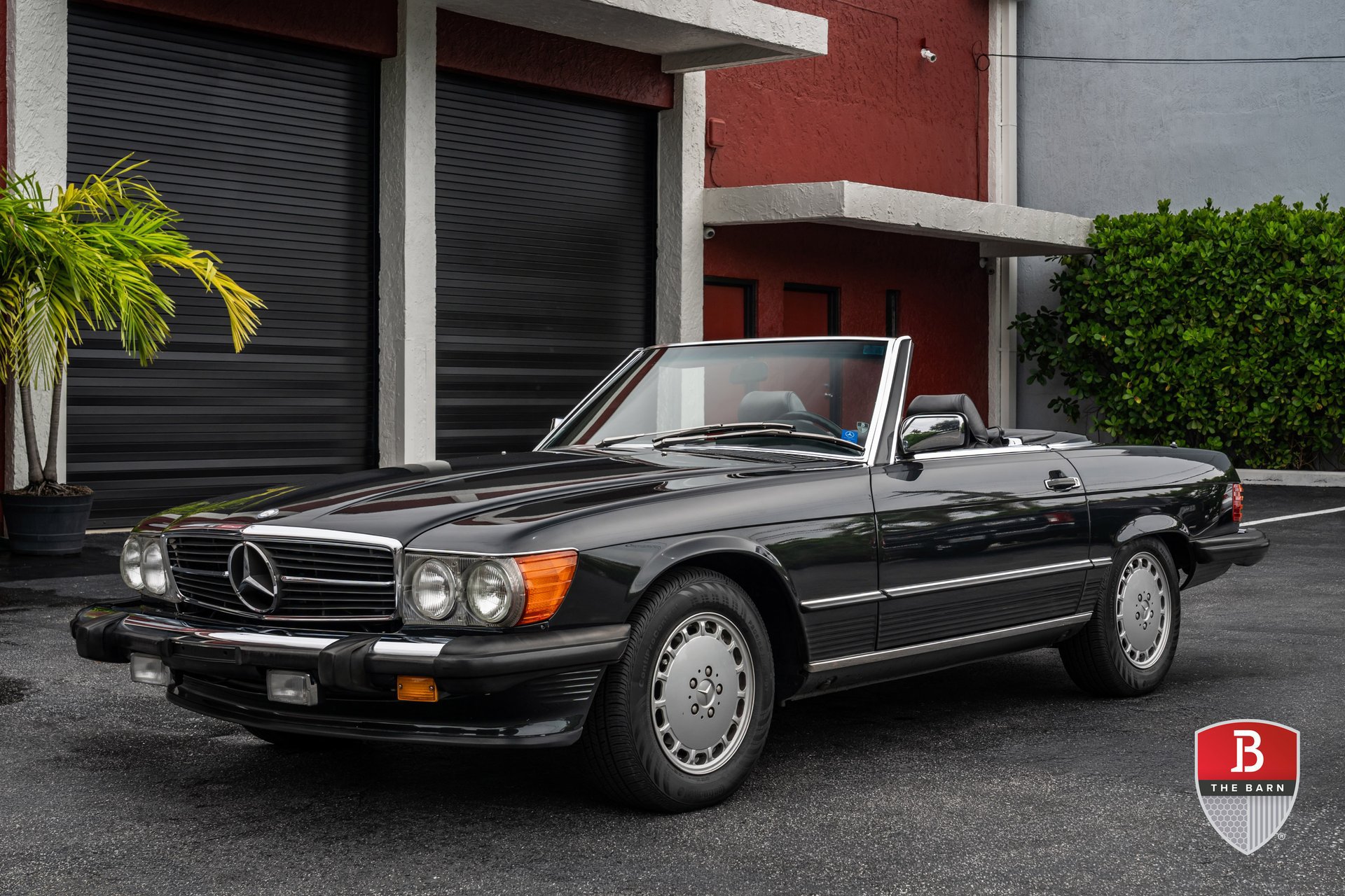 Used 1989 Mercedes-Benz 560 SL image 6