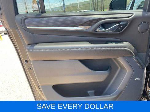 Used 2021 GMC Yukon XL Denali w/ Denali Premium Package RWD image 13