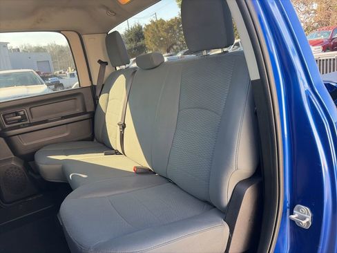 Used 2019 RAM 1500 Express image 11