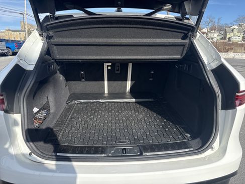 Used 2022 Jaguar F-PACE S image 5