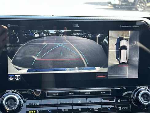 Used 2021 Toyota Highlander Platinum FWD image 37
