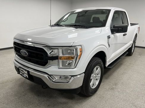 Used 2022 Ford F150 XLT w/ Equipment Group 301A Mid image 4